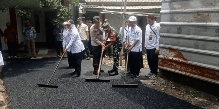 Bankeu Akselerasi Rp1,5 Miliar Dorong Pembangunan Desa Cadasngampar, Sukaraja