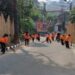 Pasukan Oranye Rutin Bersihkan Jalur Wisata Puncak, Jaga Kebersihan Lingkungan Cisarua