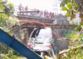 Elf Terjun Ke Sungai Di Ciawi, Pengemudi Tewas
