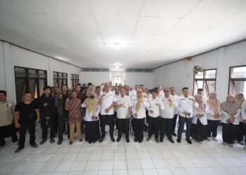 Wali Kota Sukabumi Serahkan Rekomendasi Legalitas Tanah untuk 56 Warga Penggarap Blok Kibitay