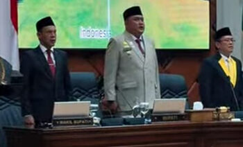 Wabup Jaro Ade Dampingi Bupati Rudy Susmanto dalam Rapat Paripurna DPRD Bahas Tiga Raperda Prakarsa